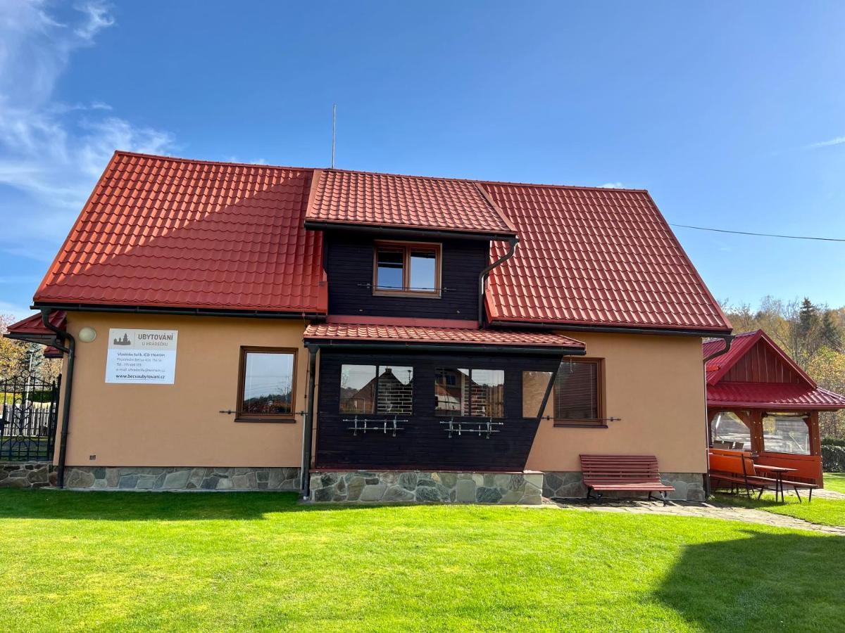 Ubytování u hrádečku Prostřední Bečva Esterno foto